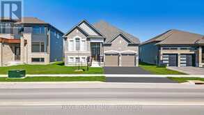 220 RAMBLEWOOD DRIVE | Wasaga Beach Ontario | Slide Image One