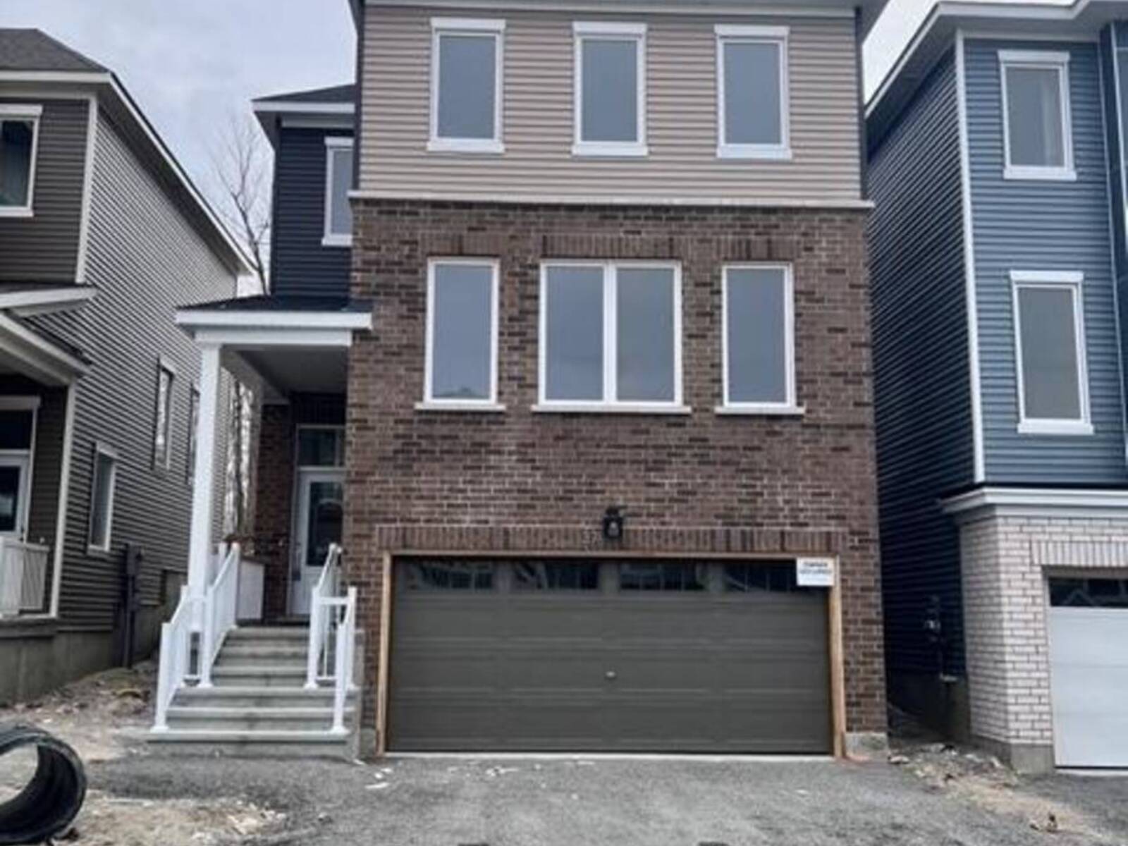 376 APPALACHIAN CIRCLE, Ottawa, Ontario K2J 6X3