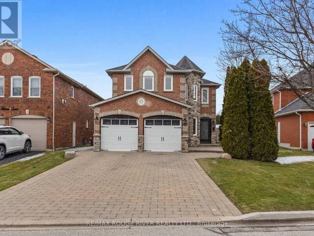 12 KENNY CRT Whitby Ontario, L1R 2L8