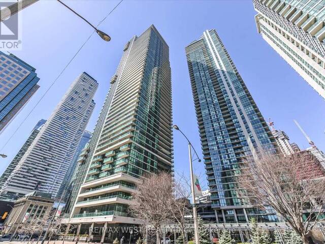 1504 - 33 BAY STREET Toronto Ontario, M5J 2Z3