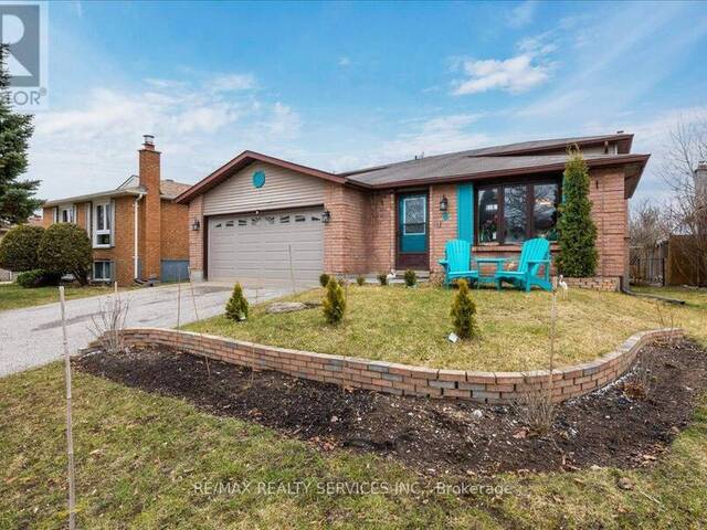 8 WELLS CRESCENT Barrie Ontario, L4N 5W5