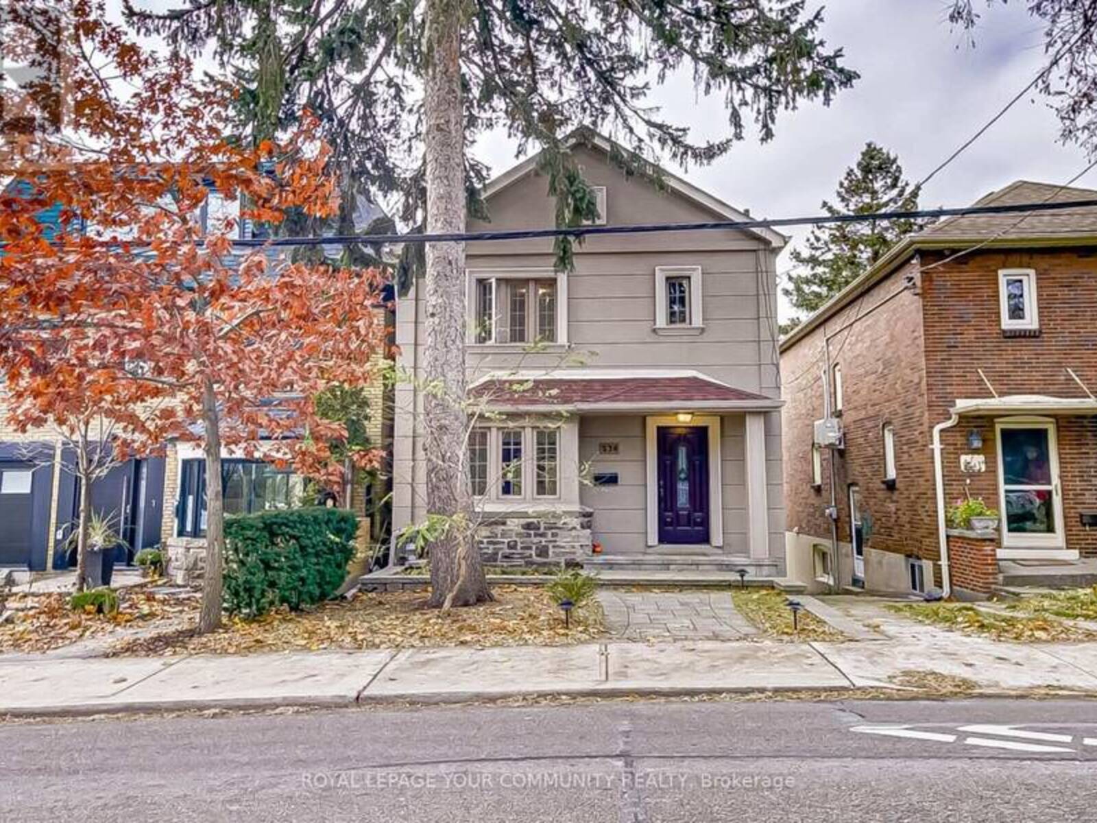 236 ELLIS AVENUE, Toronto, Ontario M6S 2X2