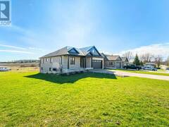 14 MINTO ST S Minto Ontario, N0G 1M0