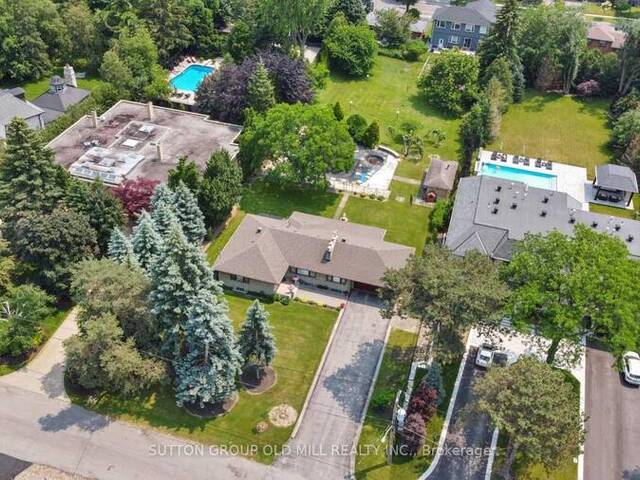 9 WESTMOUNT PARK ROAD Toronto Ontario, M9P 1R4