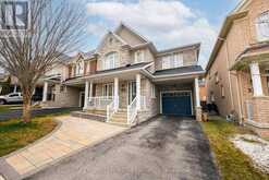 228 RAY SNOW BLVD | Newmarket Ontario | Slide Image Two