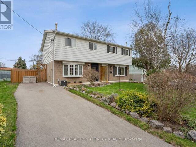 765 SUNNYPOINT DR Newmarket Ontario, L3Y 2Z7