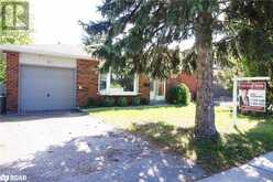 83 CUNDLES RD E | Barrie Ontario | Slide Image One