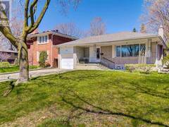 37 MARKLAND DRIVE Toronto Ontario, M9C 1M9