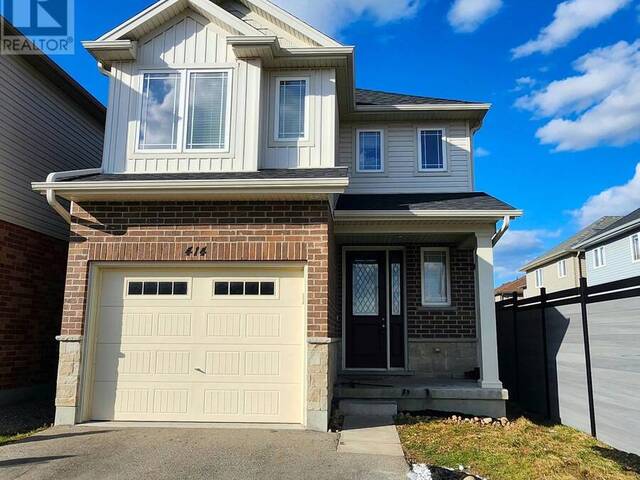 414 RIVERTRAIL AVE Kitchener Ontario, N2A 0H6