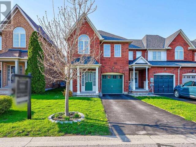 4 STOKELY CRES Whitby Ontario, L1N 9S8