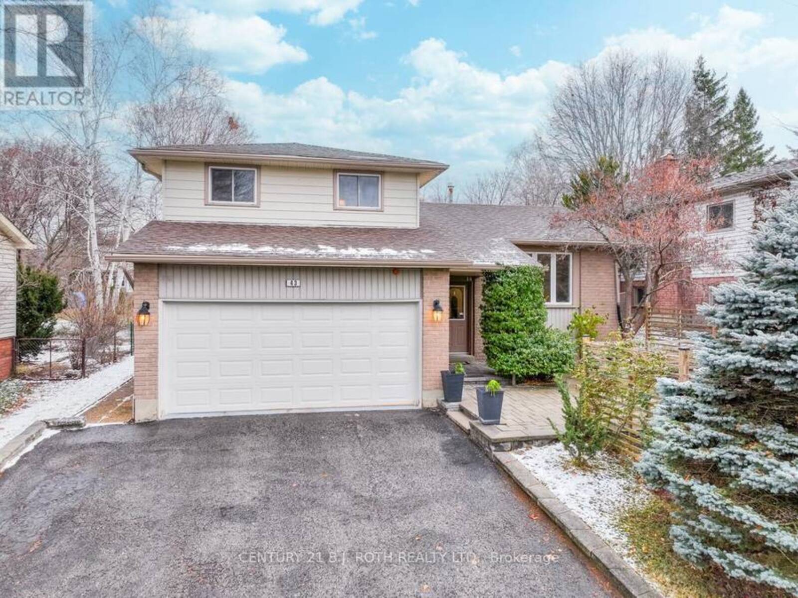 43 SHOREVIEW DRIVE W, Barrie, Ontario L4M 1G2