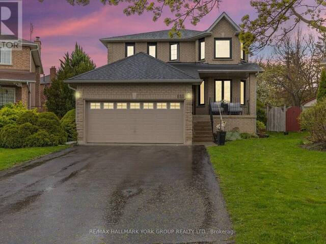 810 FIRTH CRT Newmarket Ontario, L3Y 8H7