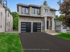 367 PENN AVE Newmarket Ontario, L3Y 2S7