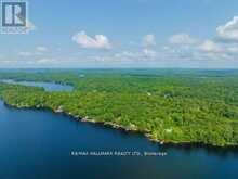 362 HEALEY LAKE | The Archipelago Ontario | Slide Image Thirty-six