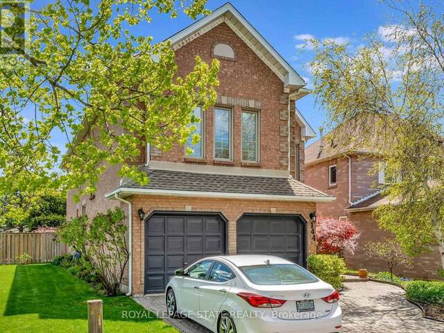 144 COVE CRESCENT Hamilton Ontario, L8E 5A2