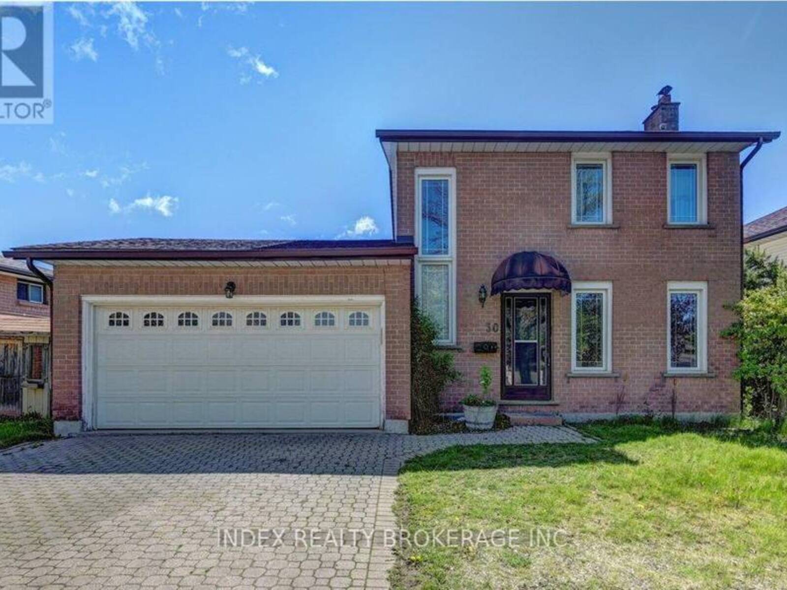 30 MAXWELL DRIVE, Kitchener, Ontario N2R 1A4