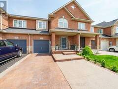 21 BLUE MOUNTAIN DRIVE Hamilton Ontario, L0R 1P0