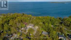 2002 TINY BEACHES ROAD N | Tiny Ontario | Slide Image Eight