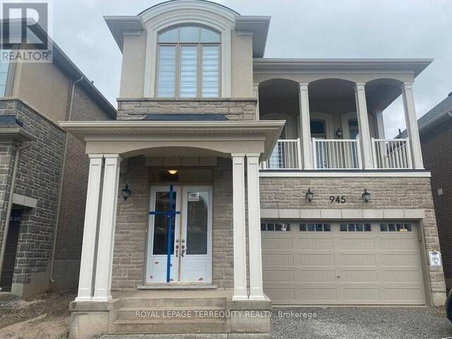 945 CHESTNUT HEIGHTS Milton Ontario, L9E 1P6