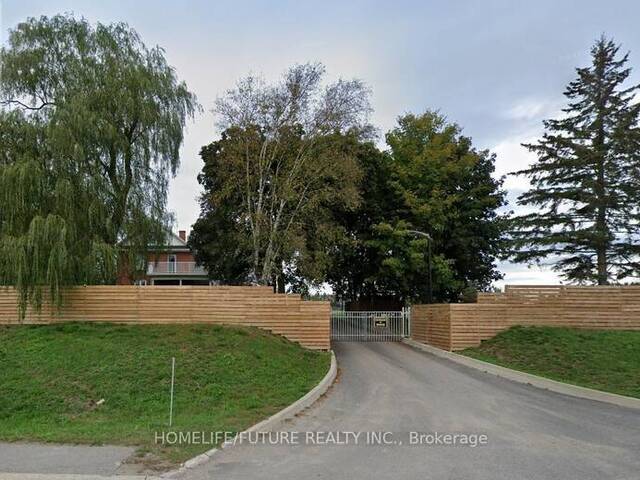 680 WINCHESTER ROAD W Whitby Ontario, L1M 1V2