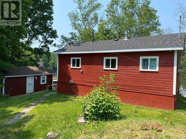 104 LAKESIDE DRIVE McKellar Ontario, P2A 0B4