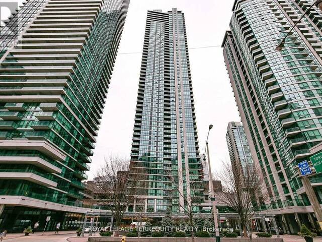 4702 - 16 HARBOUR STREET Toronto Ontario, M5J 2Z7