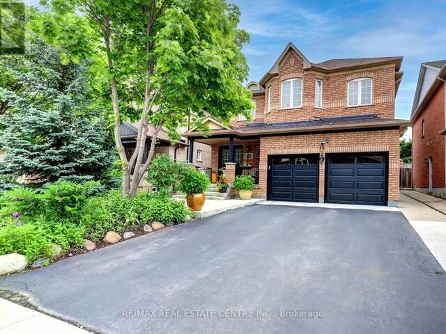 14 MASTERS GREEN CRESCENT Brampton Ontario, L7A 3K2