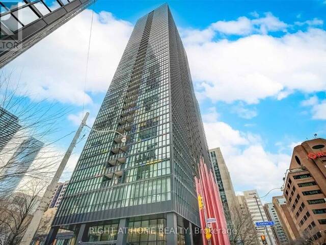 406 - 110 CHARLES STREET E Toronto Ontario, M4Y 1T5