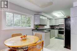 40 WILLOWBROOK ROAD | Markham Ontario | Slide Image Nine