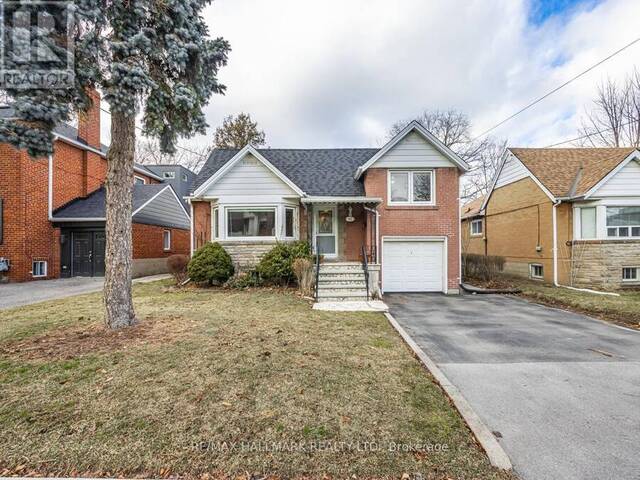 46 DUNBLAINE AVENUE Toronto Ontario, M5M 2R9