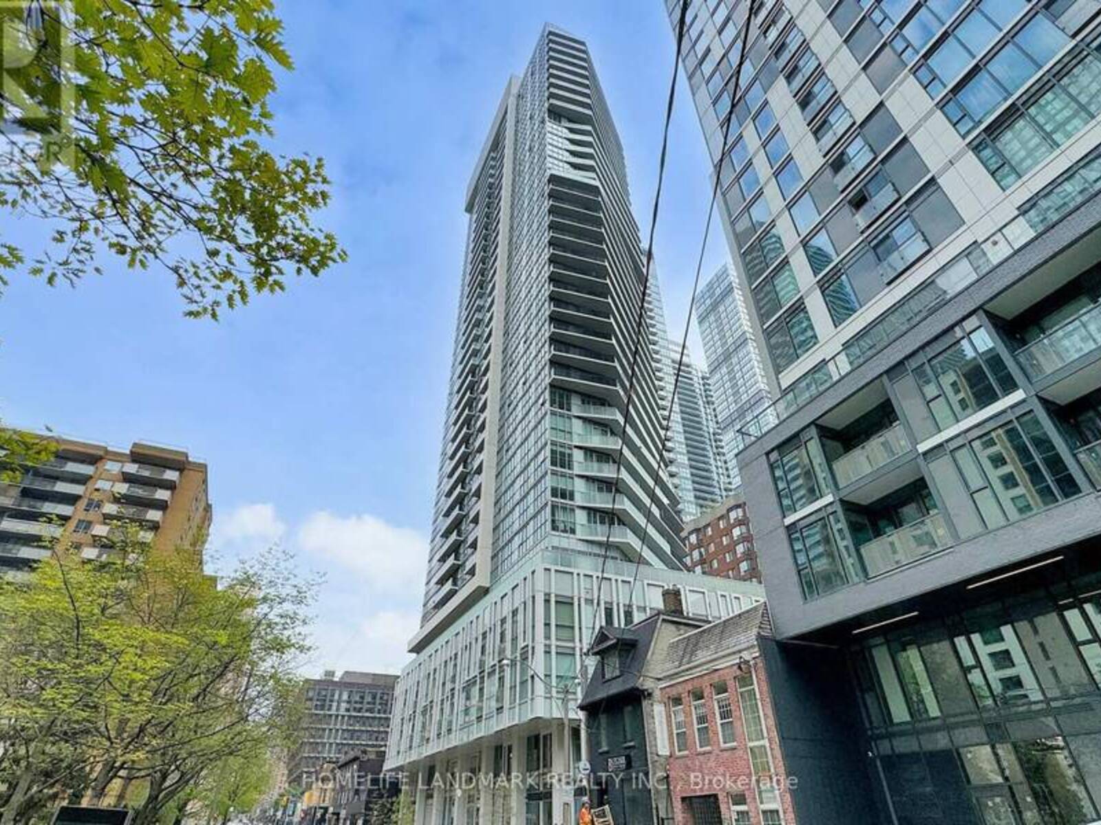 810 - 77 MUTUAL STREET, Toronto, Ontario M5B 2A9