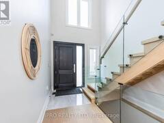 303 DELTA STREET Toronto Ontario, M8W 4G1