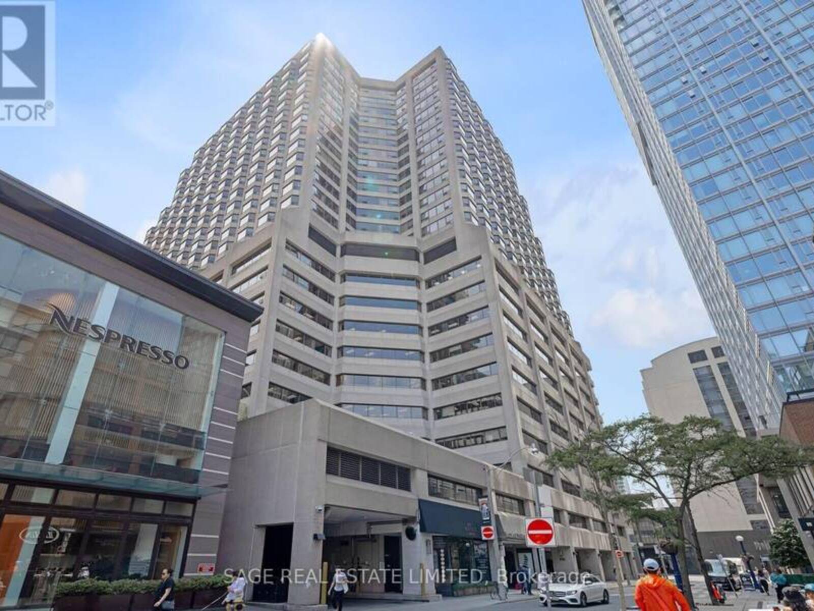 2005 - 175 CUMBERLAND STREET, Toronto, Ontario M5R 3M9