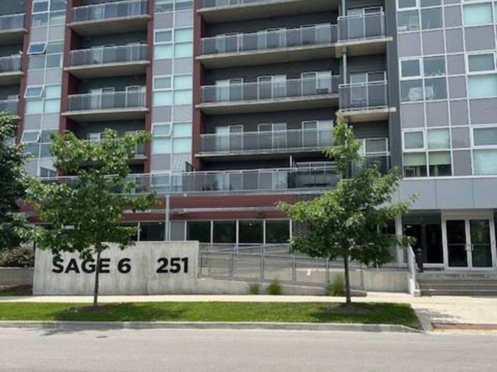 516 - 251 HEMLOCK STREET, Waterloo, Ontario N2L 3R4