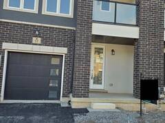 17 RENFREW TRAIL Welland Ontario, L3C 0K2