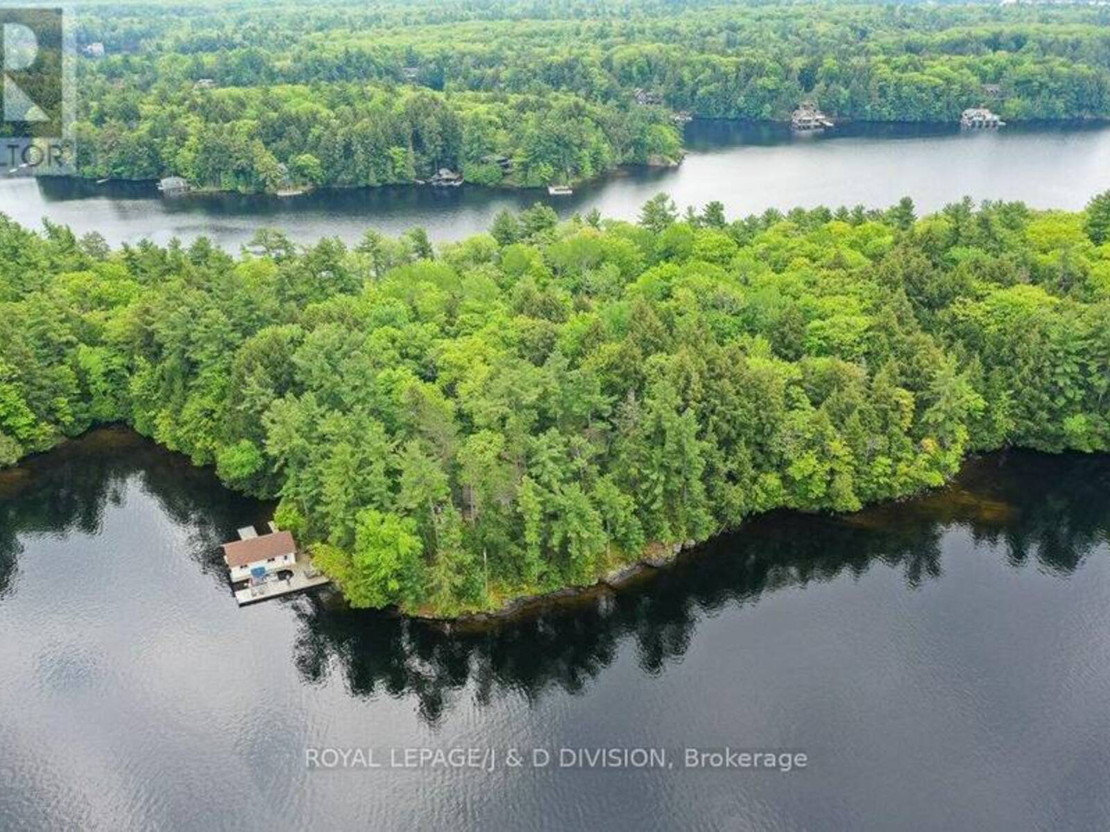 1 SHAW ISLAND, Muskoka, Ontario P0G 1G0