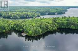 1 SHAW ISLAND | Muskoka Ontario | Slide Image Thirty-two