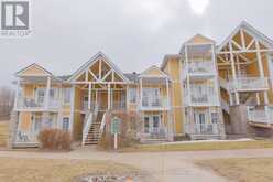 2074/75 - 90 HIGHLAND DRIVE | Oro-Medonte Ontario | Slide Image Three