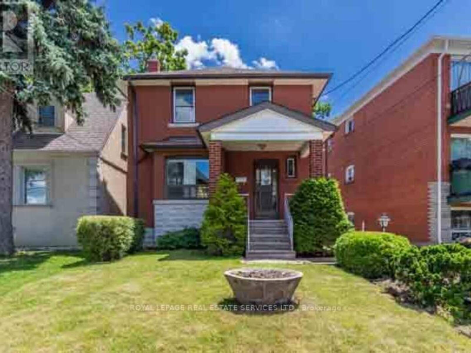 23 VENN CRESCENT, Toronto, Ontario M6M 1S5