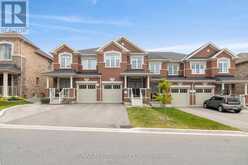 87 WESMINA AVENUE | Whitchurch-Stouffville Ontario | Slide Image One