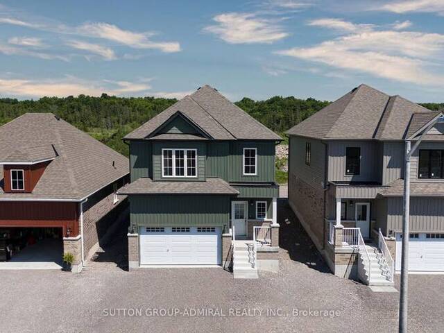 32 HILLCROFT WAY Kawartha Lakes Ontario, K0M 1A0