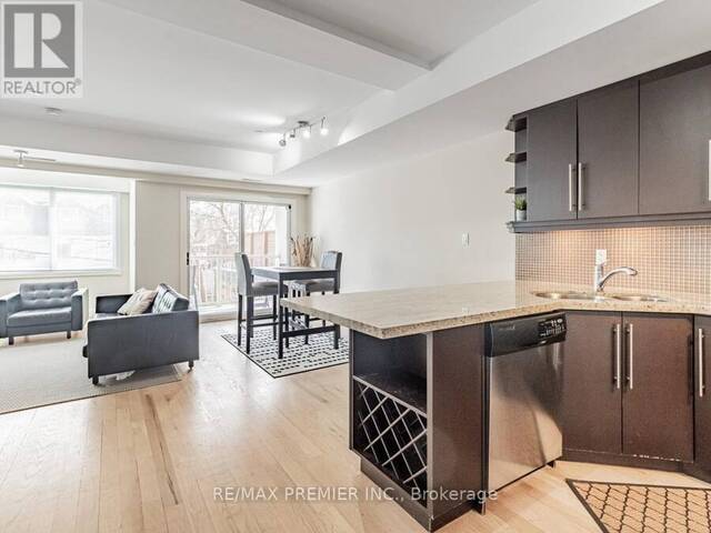 5 - 473 DUPONT STREET Toronto Ontario, M6G 1Y6