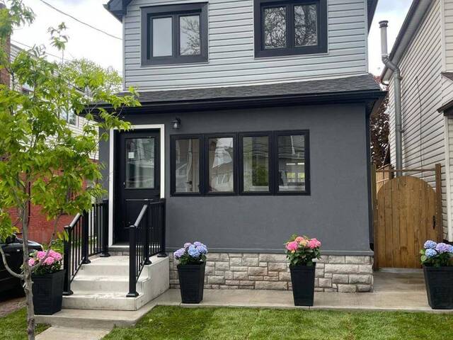 110 AVONDALE STREET Hamilton Ontario, L8L 7B8