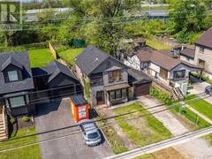 198 BEACH BOULEVARD Hamilton Ontario, L8H 6V9