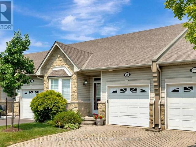 28 - 212 STONEHENGE DRIVE Hamilton Ontario, L9K 1N5