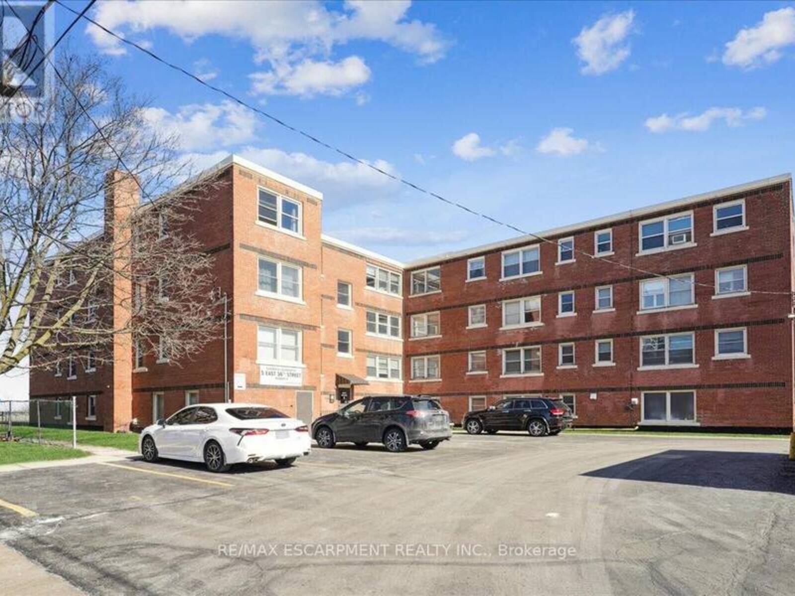 3A - 5 EAST 36TH STREET, Hamilton, Ontario L8V 3Y6