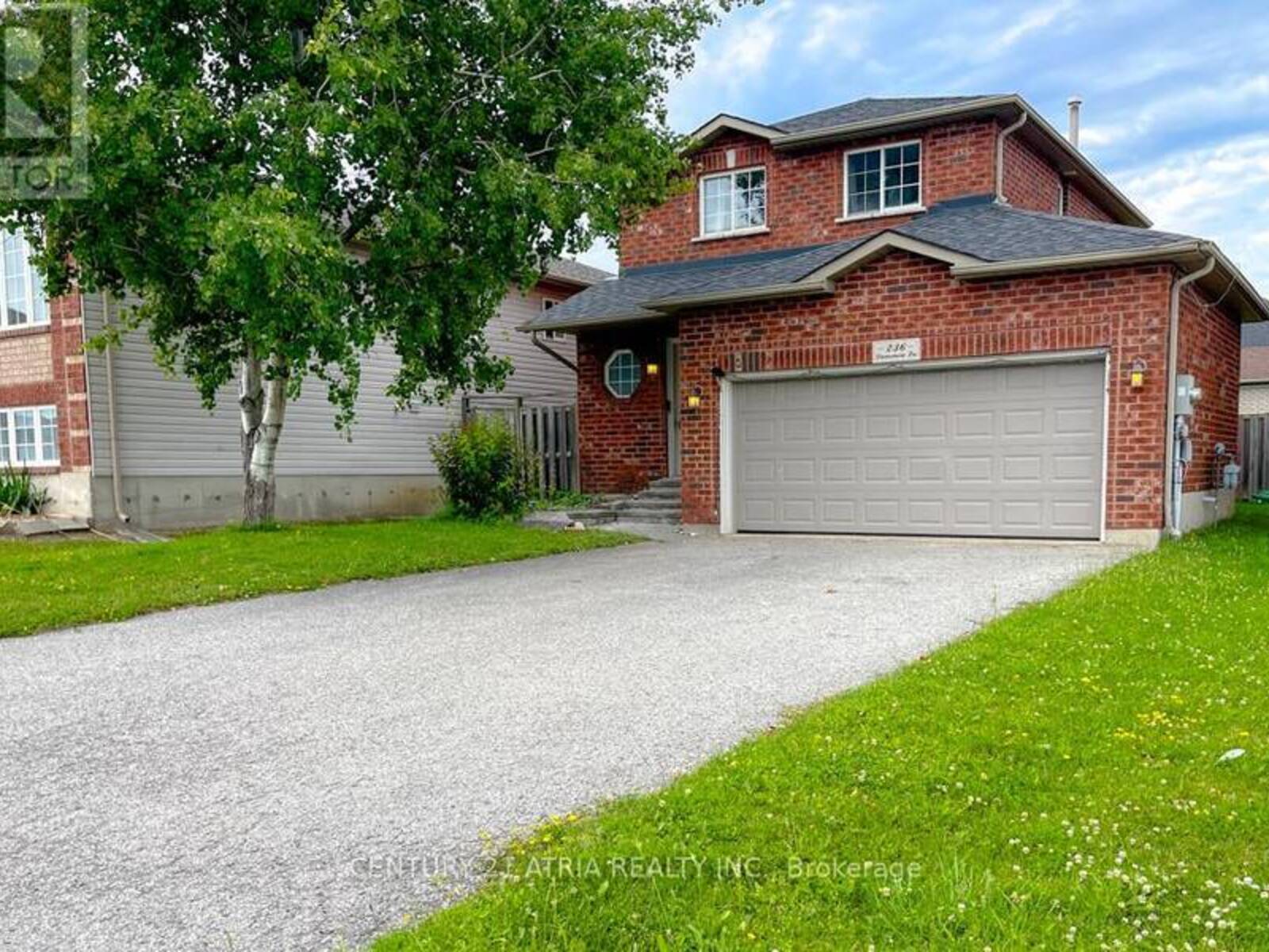 236 DUNSMORE LANE, Barrie, Ontario L4M 7A4