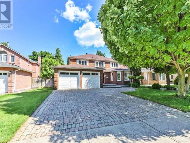 2216 DUNVEGAN AVENUE Oakville Ontario, L6J 6P7