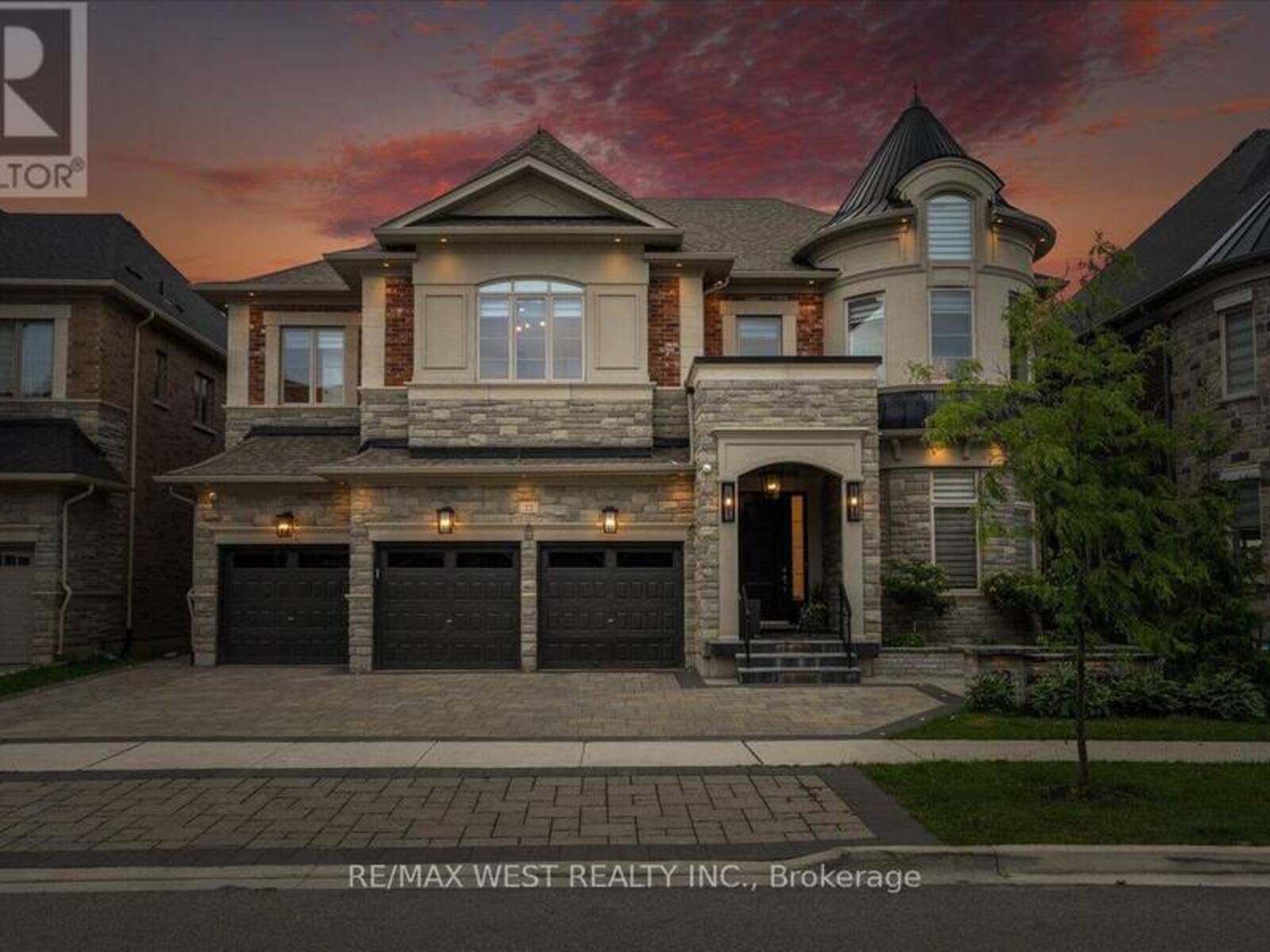 22 ROLLING GREEN COURT, Vaughan, Ontario L0J 1C0