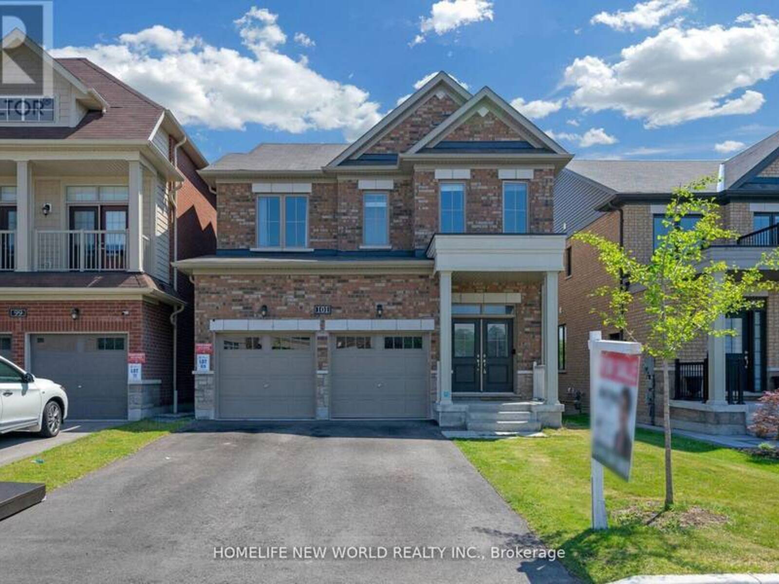 101 BREMNER STREET, Whitby, Ontario L1R 1W1